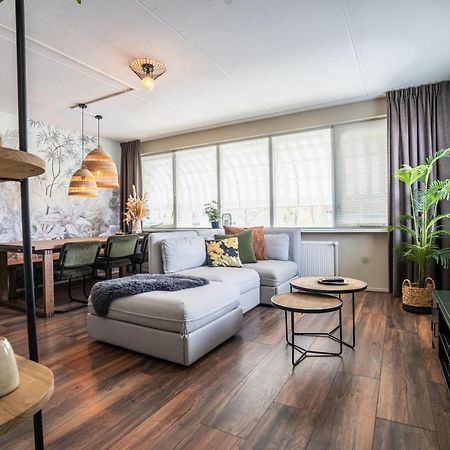 The Lion King - 6 Person Linked Apartment With Roof Terrace Groningen Kültér fotó
