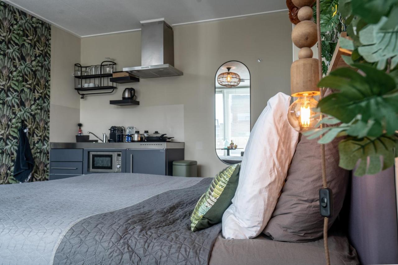 The Lion King - 6 Person Linked Apartment With Roof Terrace Groningen Kültér fotó