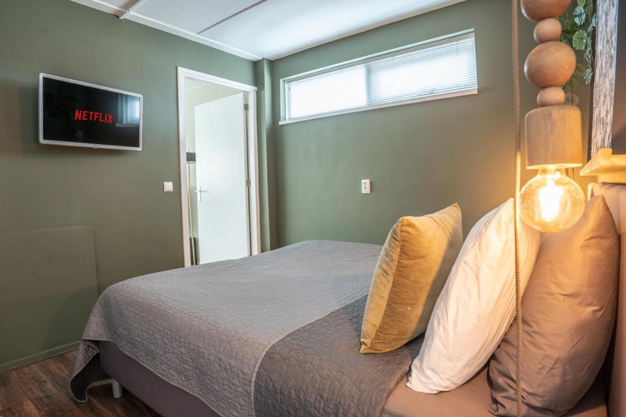 The Lion King - 6 Person Linked Apartment With Roof Terrace Groningen Kültér fotó